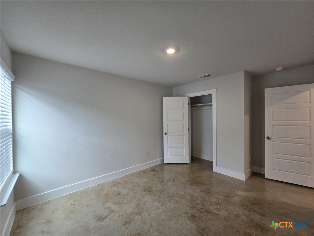 1051 Lexington Drive Property Photo 14