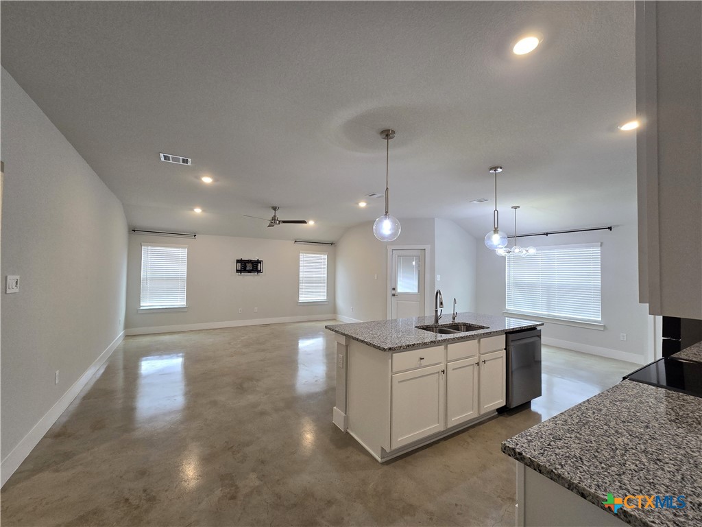 1051 Lexington Drive Property Photo 15