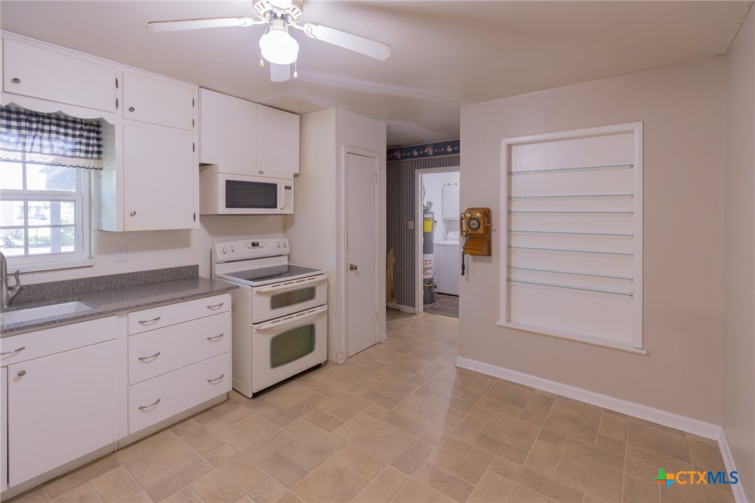 2001 E Rosebud Avenue Property Photo 18