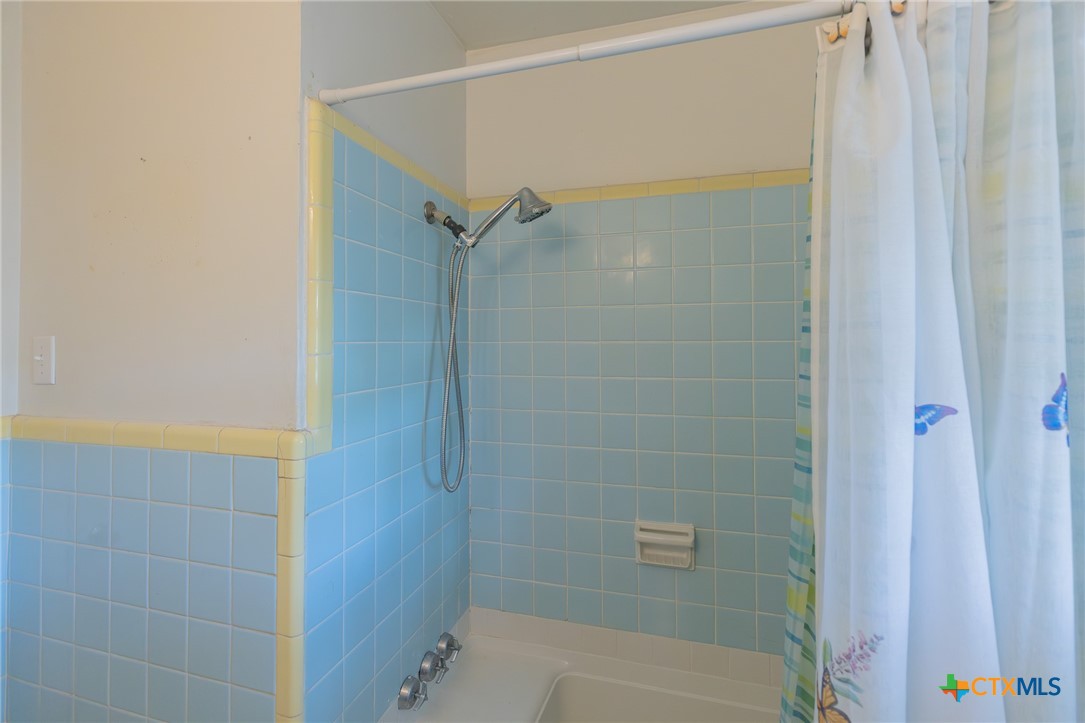 2001 E Rosebud Avenue Property Photo 21