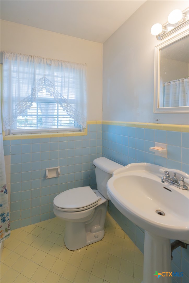 2001 E Rosebud Avenue Property Photo 26