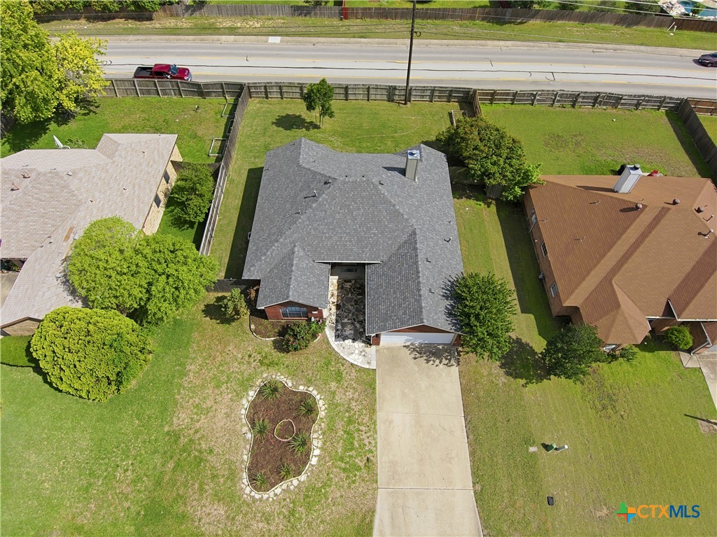 2311 Creek Drive Property Photo 3