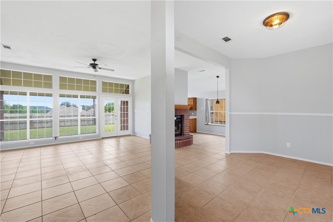 2311 Creek Drive Property Photo 8