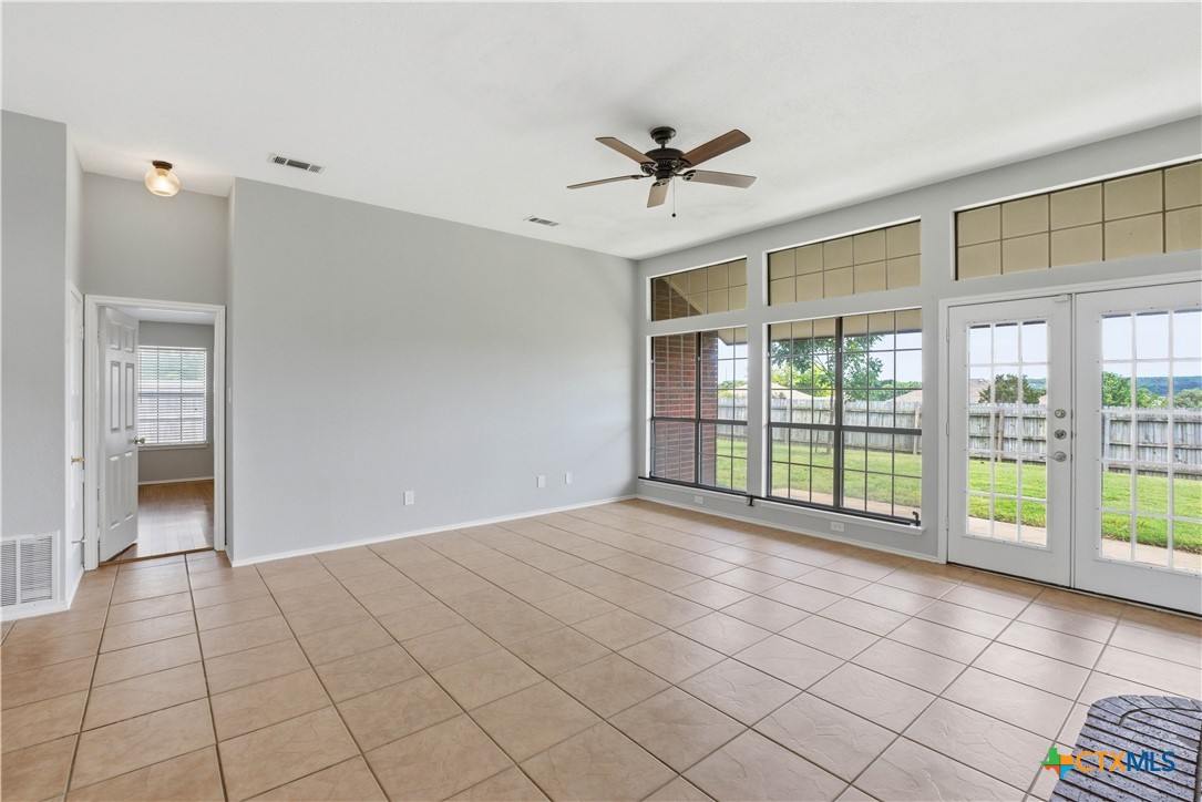 2311 Creek Drive Property Photo 11
