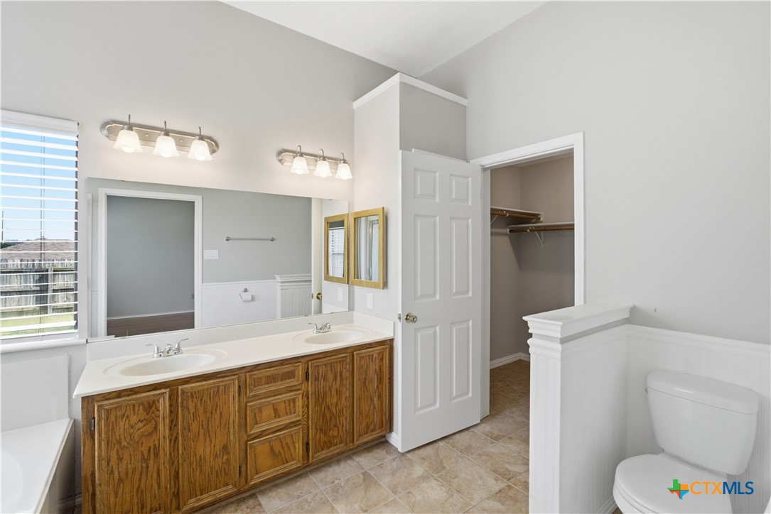 2311 Creek Drive Property Photo 27