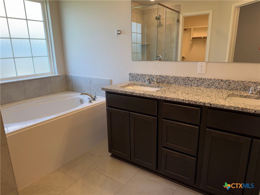 1901 Horatio Street Property Photo 26