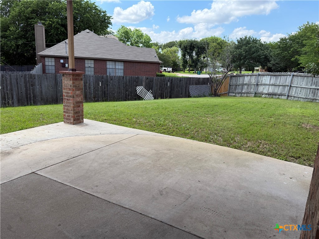 2208 Illinois Drive Property Photo 16