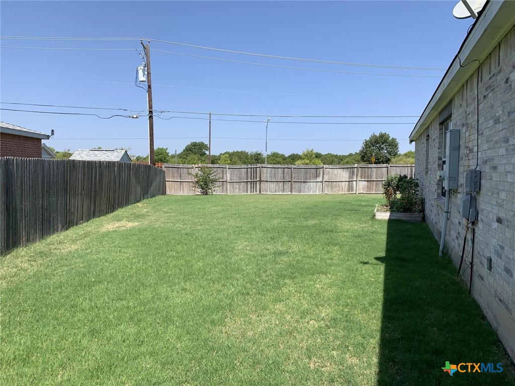 5106 Whistle Stop Drive Property Photo 3