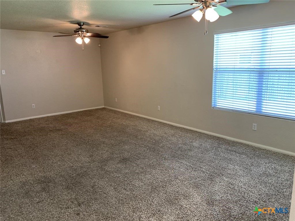 5106 Whistle Stop Drive Property Photo 10