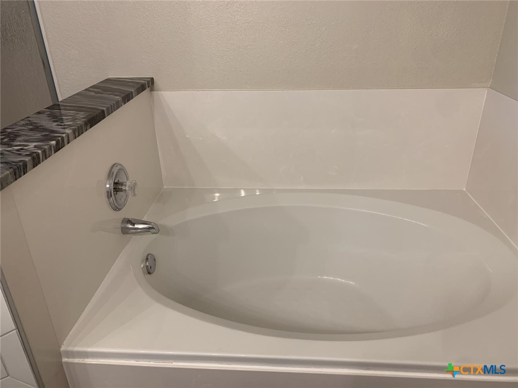 5106 Whistle Stop Drive Property Photo 20