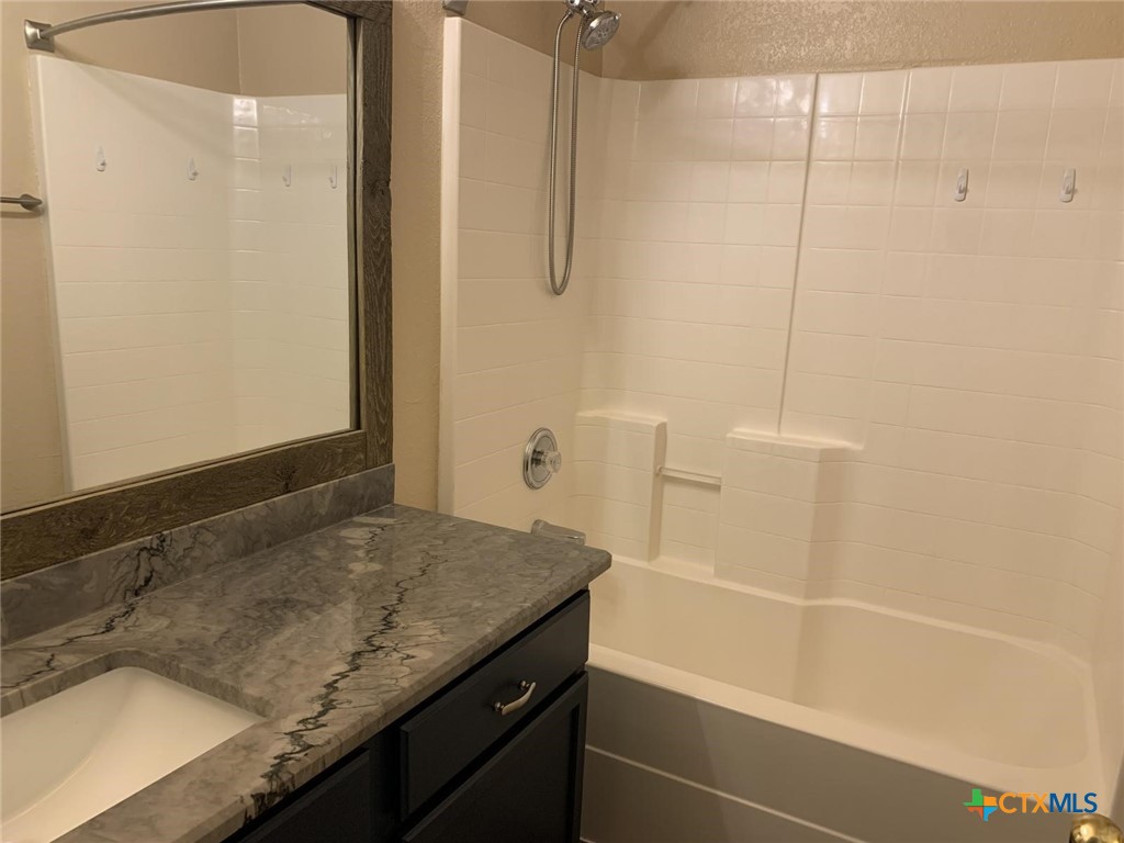 5106 Whistle Stop Drive Property Photo 23