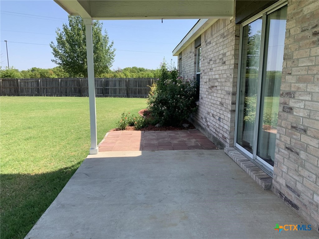 5106 Whistle Stop Drive Property Photo 30
