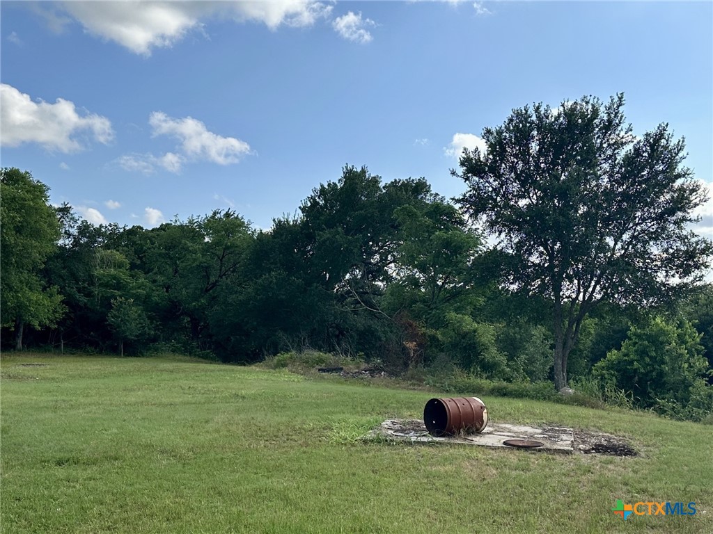 8225 Fm 182 Property Photo 4