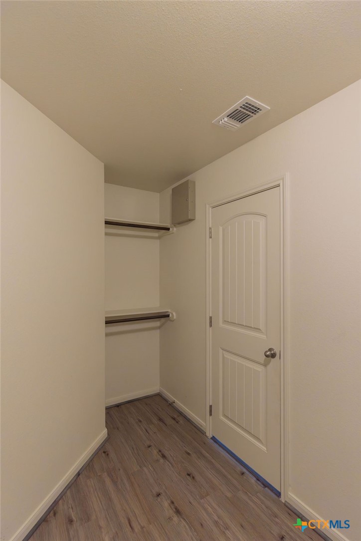 122 Cobble Stone Court Property Photo 28