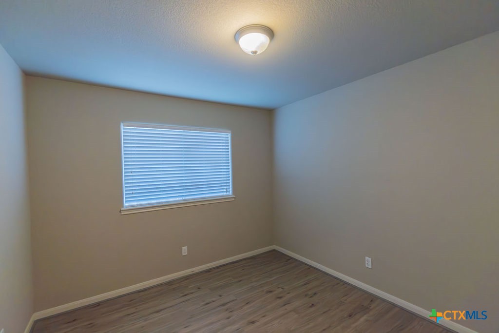 122 Cobble Stone Court Property Photo 32