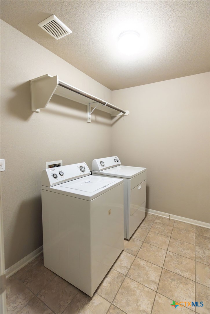 122 Cobble Stone Court Property Photo 46