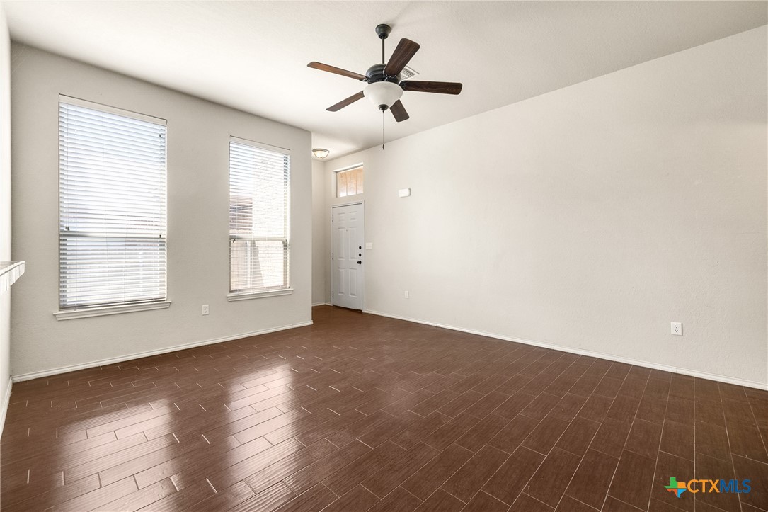 570 Creekside Circle Property Photo 15