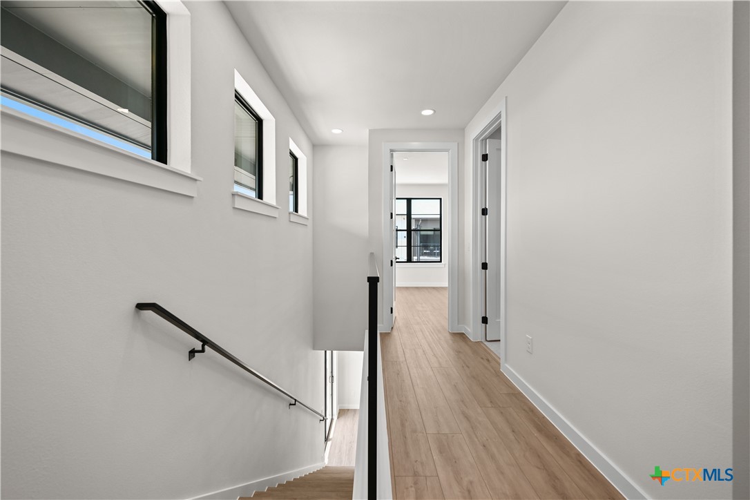 634 Central Parkway 1201 Property Photo 16