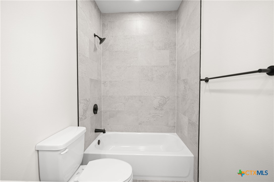 634 Central Parkway 1201 Property Photo 18