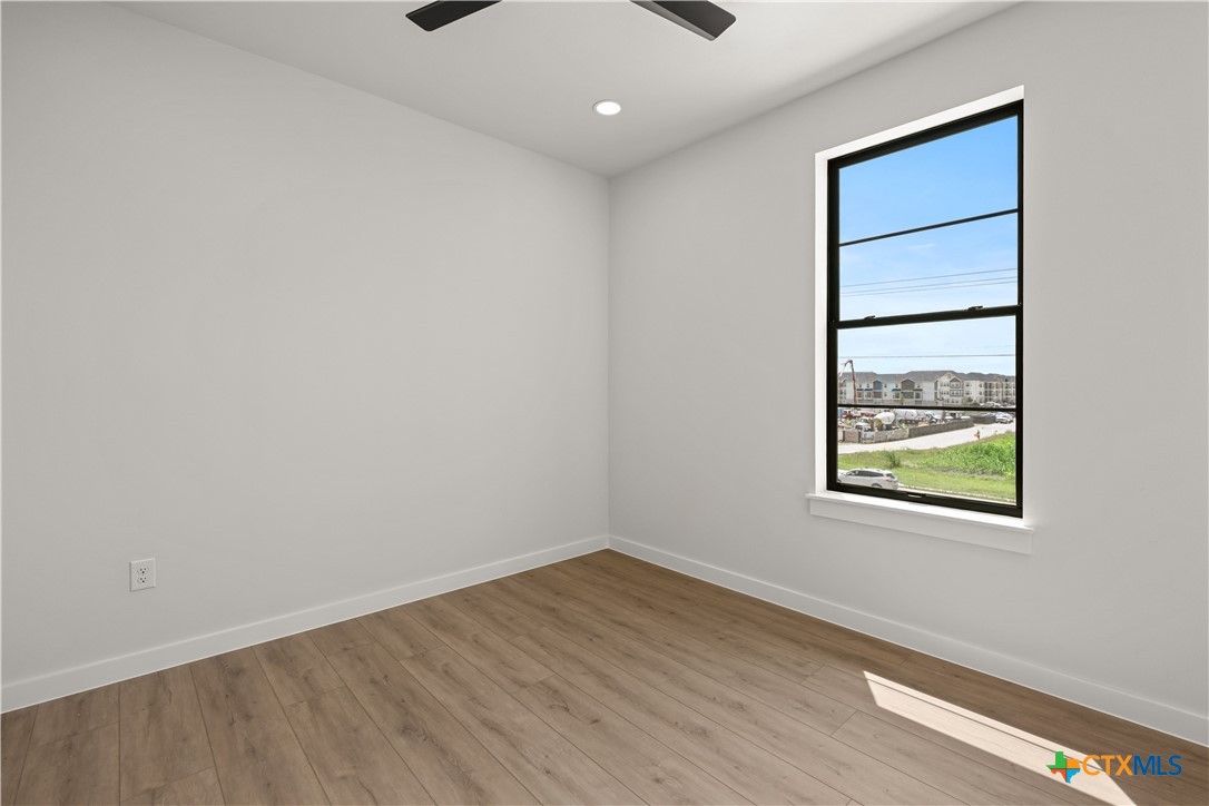 634 Central Parkway 1201 Property Photo 25