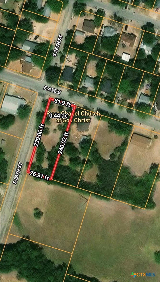1501 E E Avenue Property Photo 8