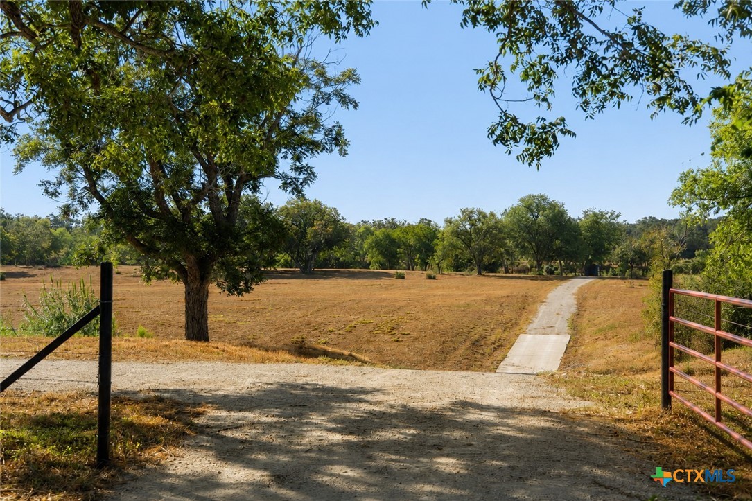 440 Chimney Valley Road Property Photo 1