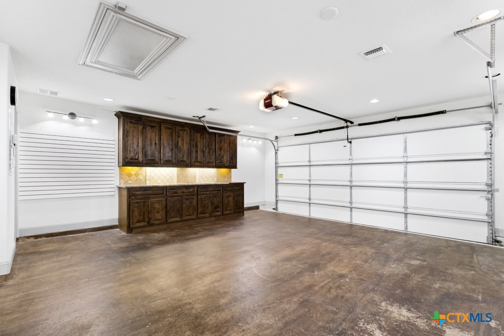 420 Mission Hill Run Property Photo 24
