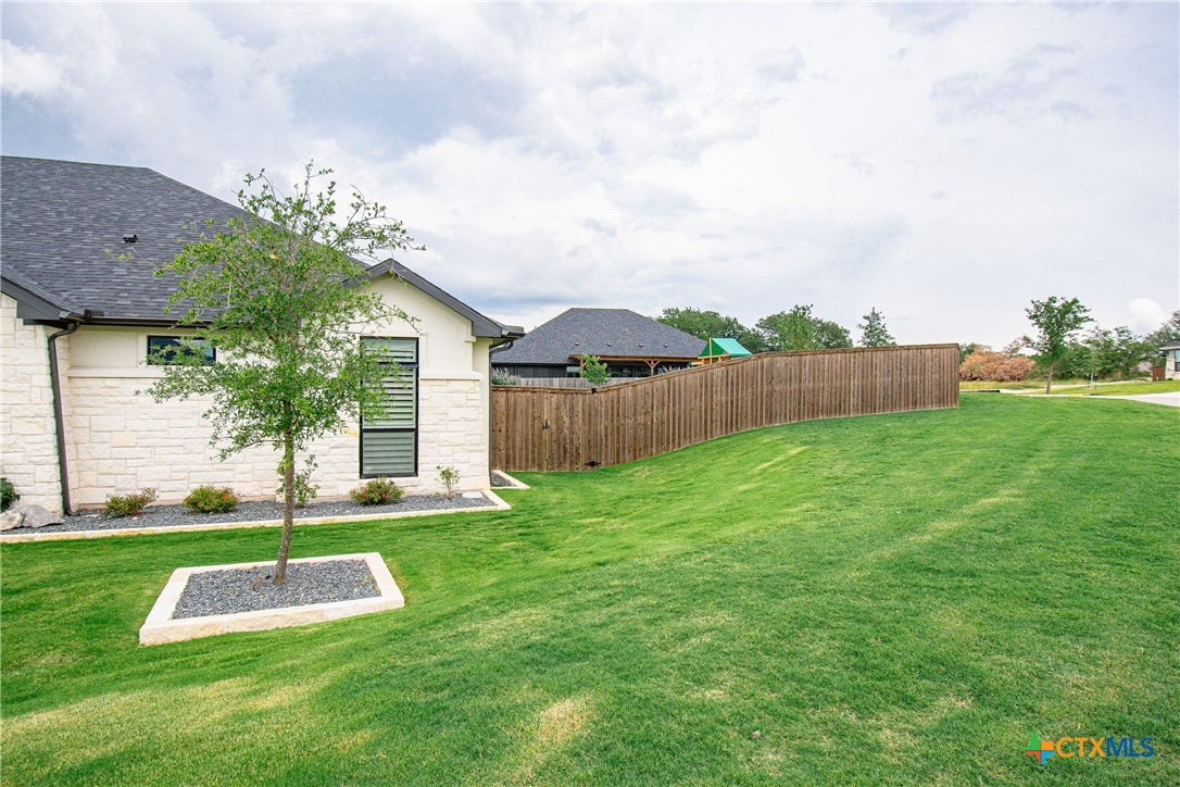3073 Bella Vita Drive Property Photo 4