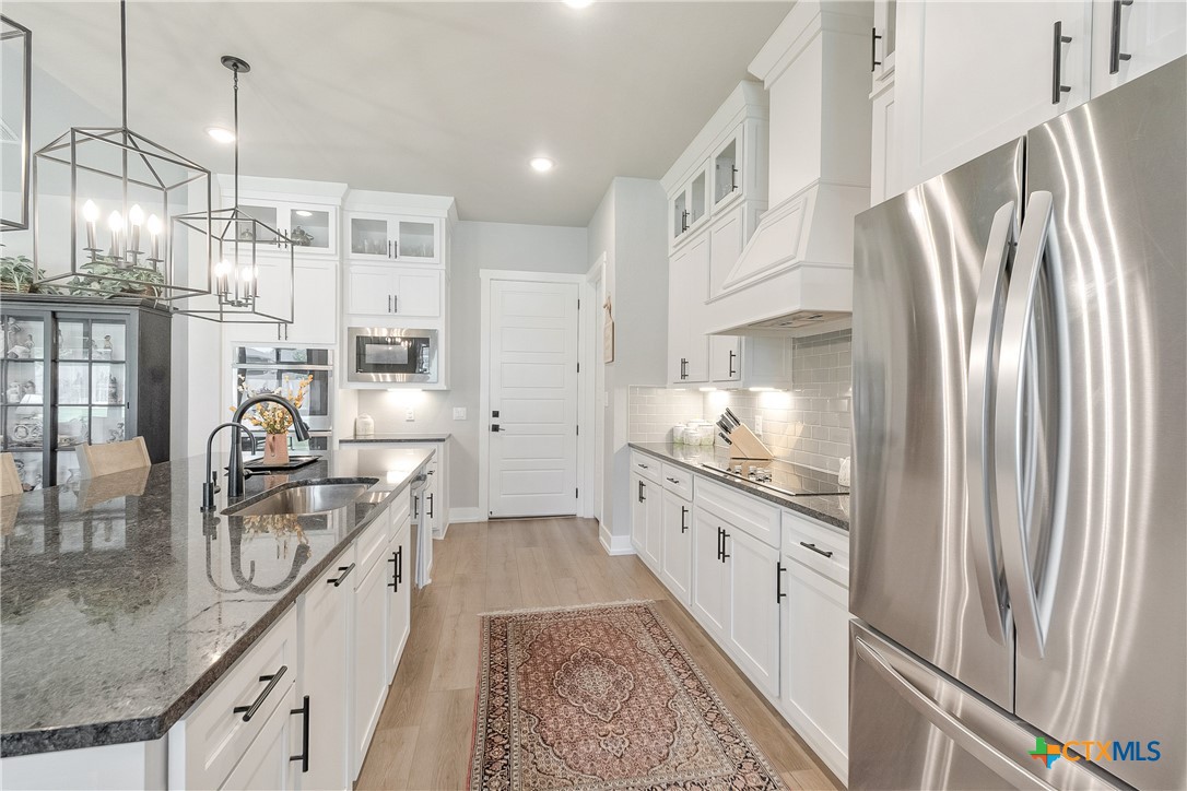 3073 Bella Vita Drive Property Photo 11
