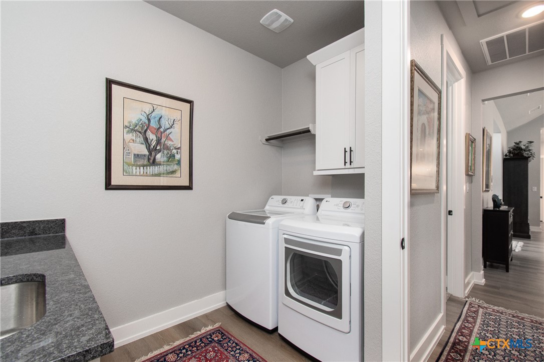 3073 Bella Vita Drive Property Photo 19