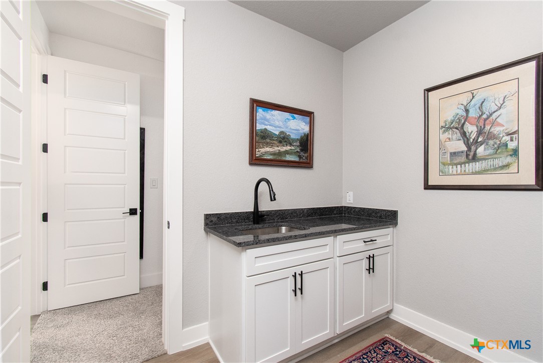 3073 Bella Vita Drive Property Photo 20