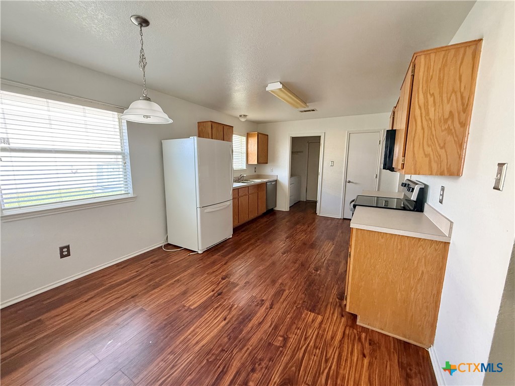 4504 Aspen Drive Property Photo 5