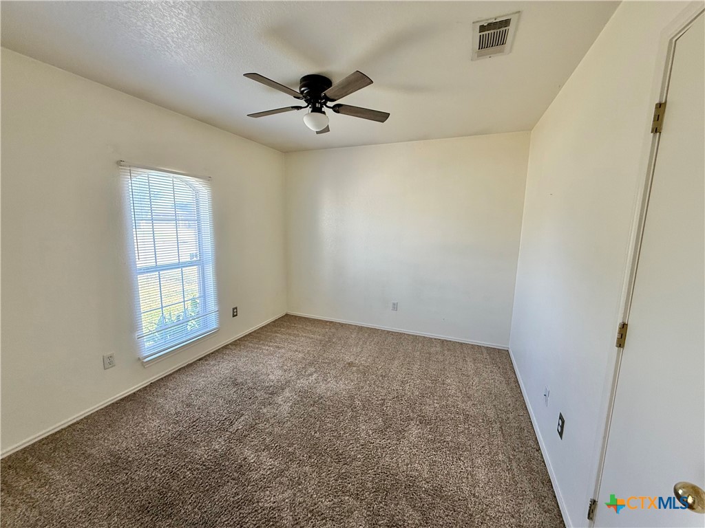 4504 Aspen Drive Property Photo 9