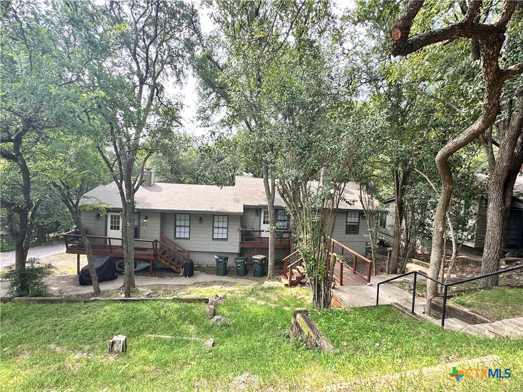 901 Hillyer Street Property Photo 4