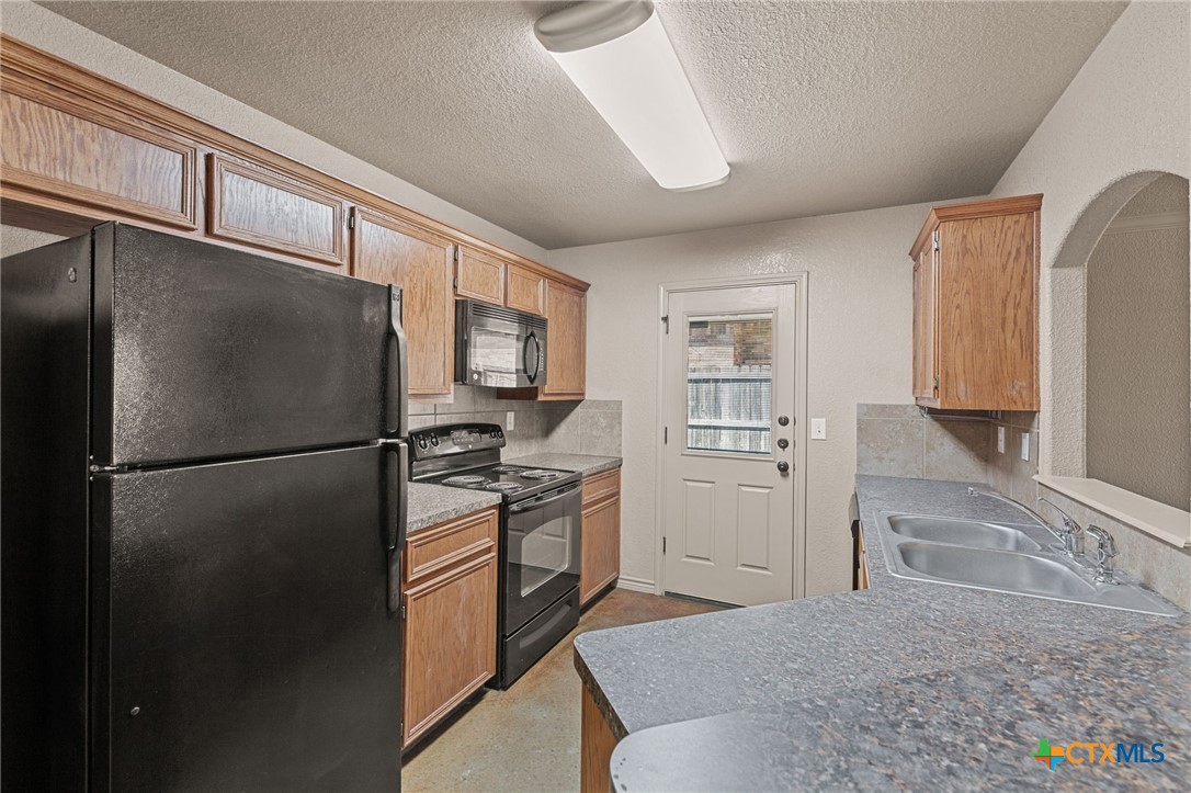 609 Karey Drive A Property Photo 7