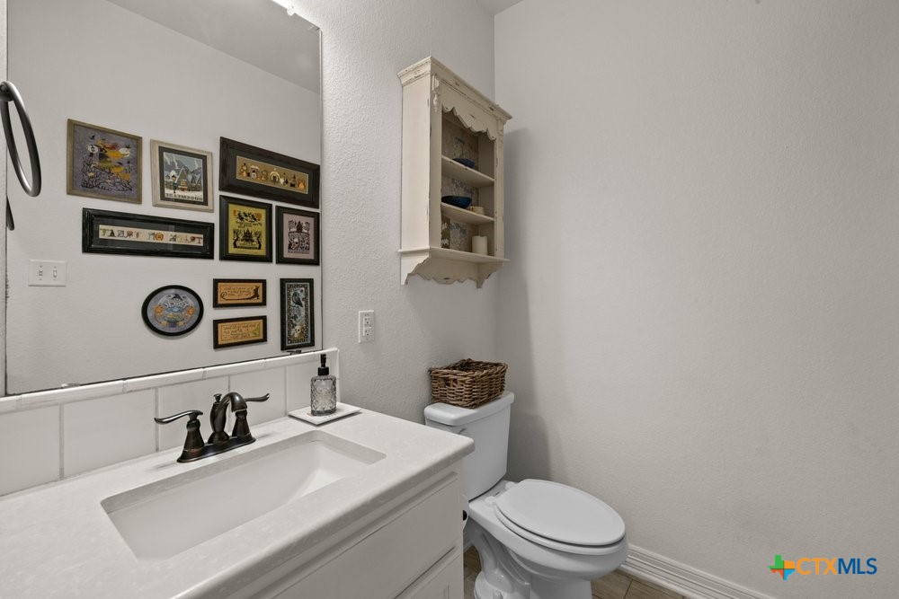 2402 Twin Ridge Court Property Photo 33