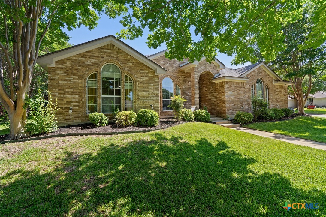 810 S Heather Marie Court Property Photo 2