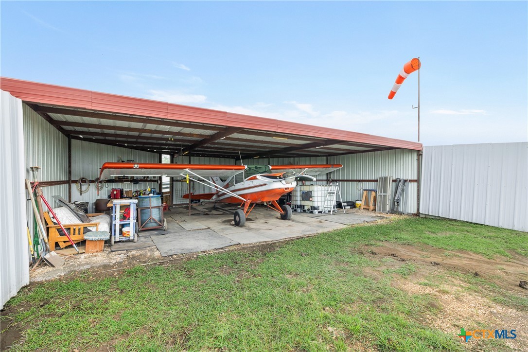 1190 Dickerson Road Property Photo 19