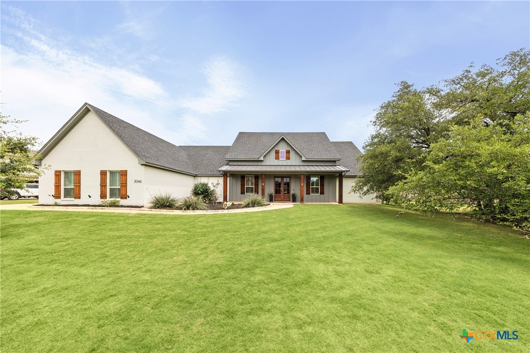 2046 Chalk Mill Crossing Property Photo 1