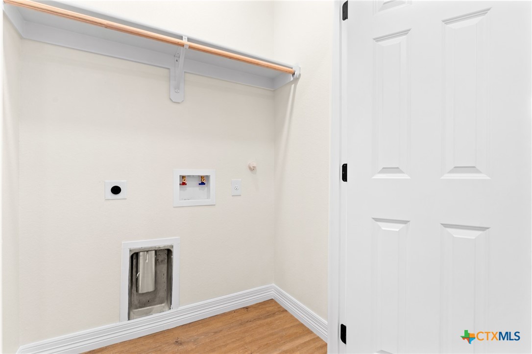 209 S 18th Street C Property Photo 6