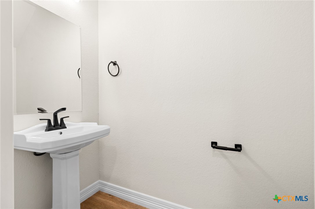 209 S 18th Street C Property Photo 7