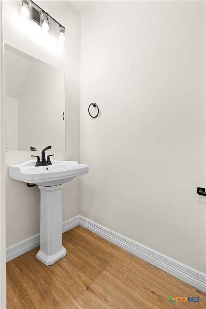209 S 18th Street C Property Photo 8