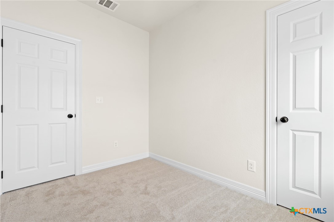 209 S 18th Street C Property Photo 14
