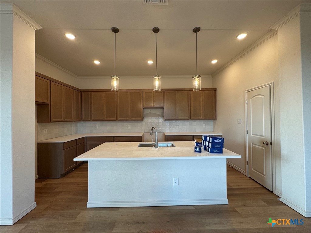 1102 Bending Bough Way Property Photo 10