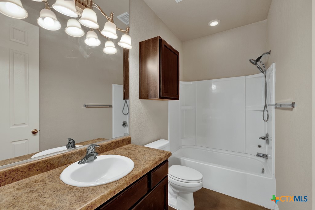 388 E Faust Street Property Photo 15