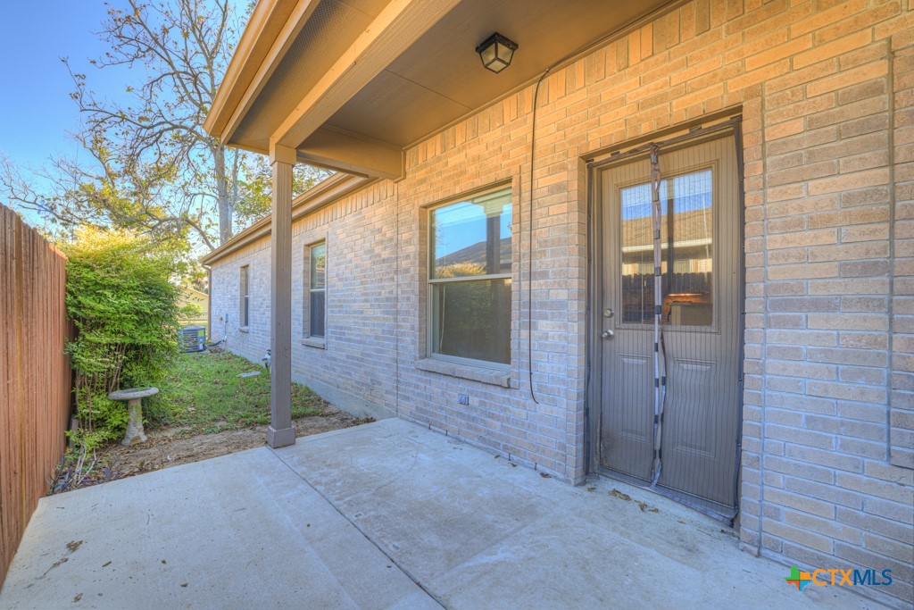 388 E Faust Street Property Photo 18