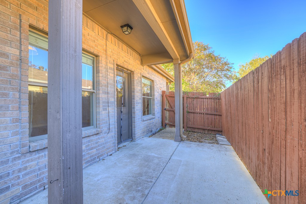 388 E Faust Street Property Photo 20