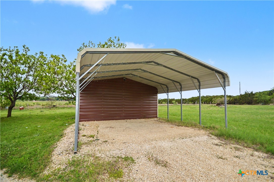 1312 Fm 581 Highway Property Photo 34