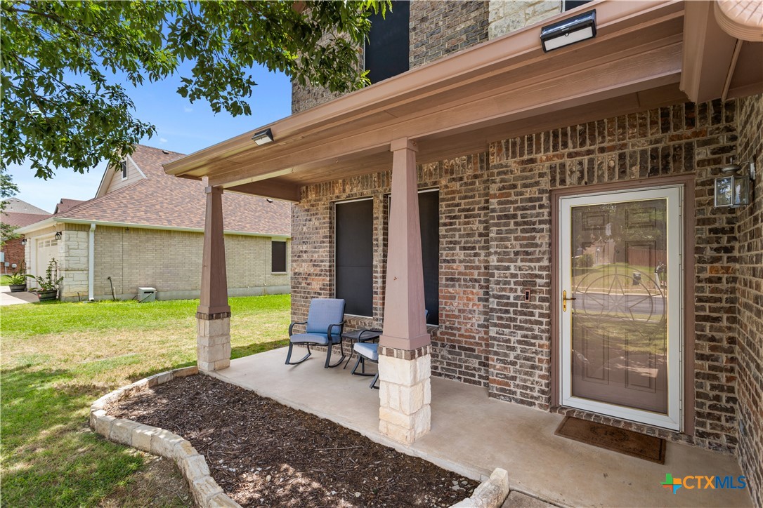 5618 Calcstone Drive Property Photo 7