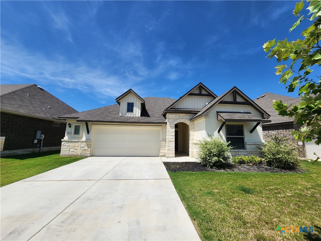 1331 Gruene Glen Property Photo 1